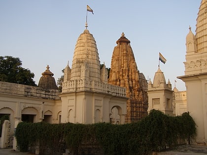 shantinatha temple khajuraho