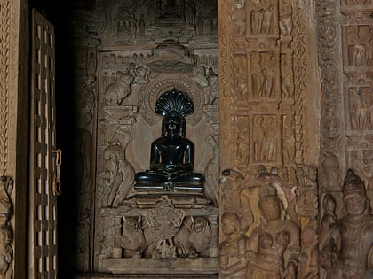 parshvanatha temple khajuraho
