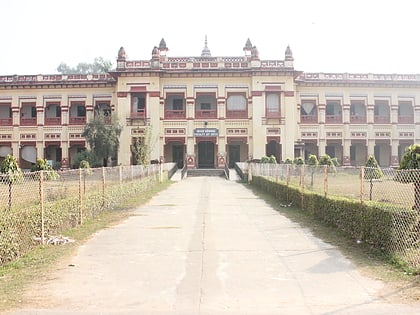 faculty of arts waranasi