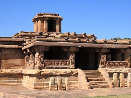 chalukya shiva temple aihole