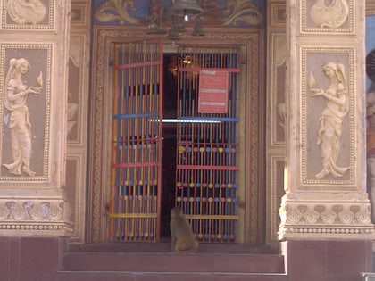 Templo Jakhu