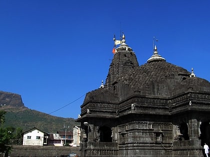 trimbakeshwar shiva temple