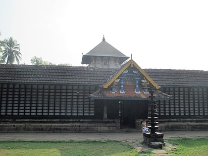 tirunavaya temple