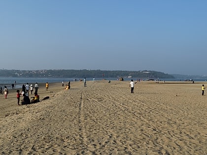 miramar beach panaji