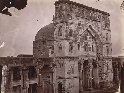 lal darwaza mosque jaunpur