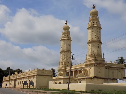 masjid i ala sanktuarium dzikiej przyrody parambikulam