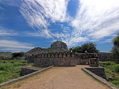 forteresse de gingee tiruvannamalai