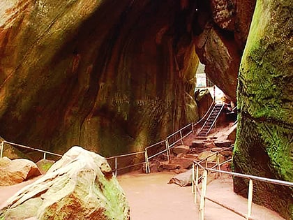 edakkal caves