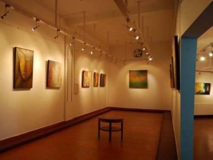 sterling art gallery kozhikode