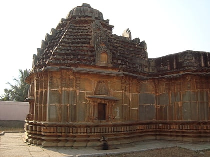 Lakshmeshwara Jain temples