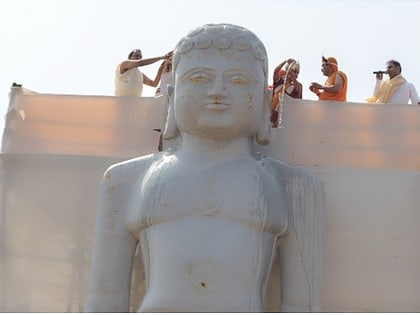 statue of vasupujya bhagalpur