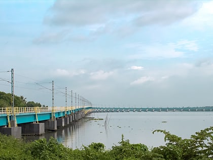 vembanad rail bridge cochin