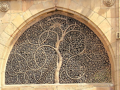 sidi saiyyed mosque ahmedabad