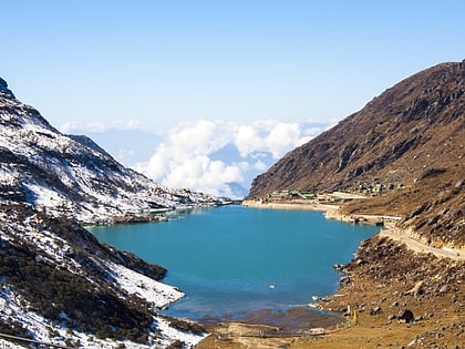 lake tsomgo kyongnosla alpine sanctuary