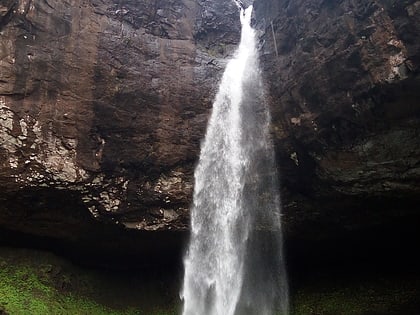 devkund waterfall lavasa