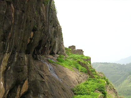 shivneri caves