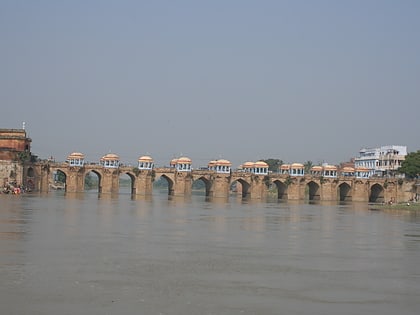 Shahi Bridge