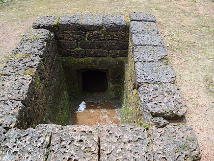 Chovvanur burial cave