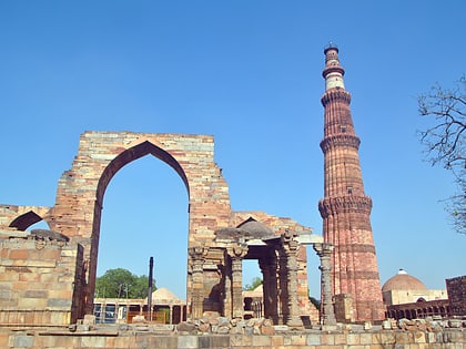 qutb minar new delhi
