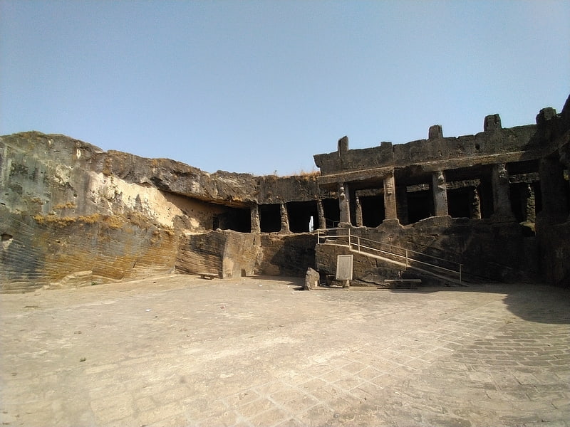 khapra kodiya caves junagadh