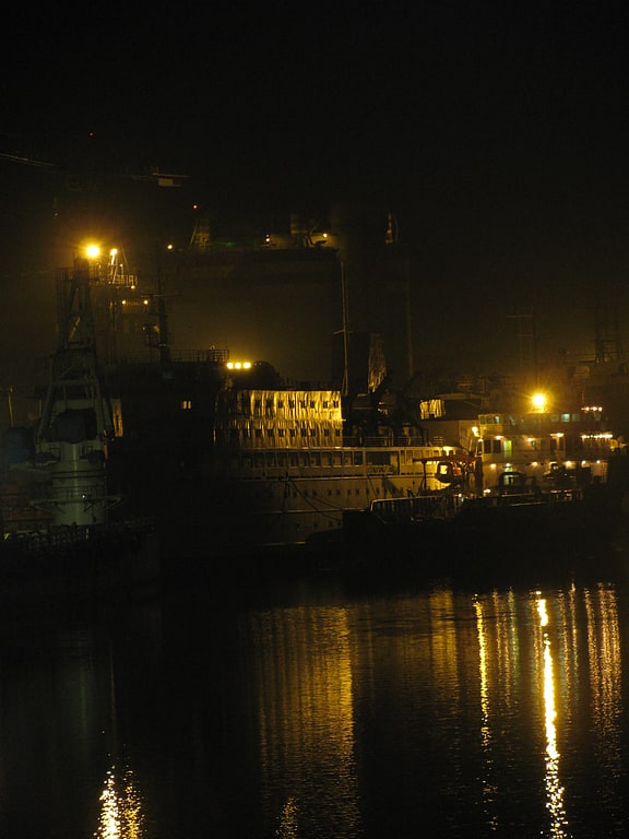 port of magdalla hazira
