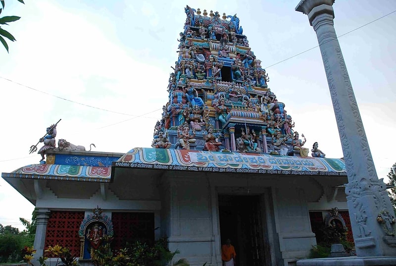chowdeshwari temple tiptur
