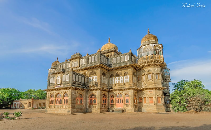 vijay vilas palace mandvi