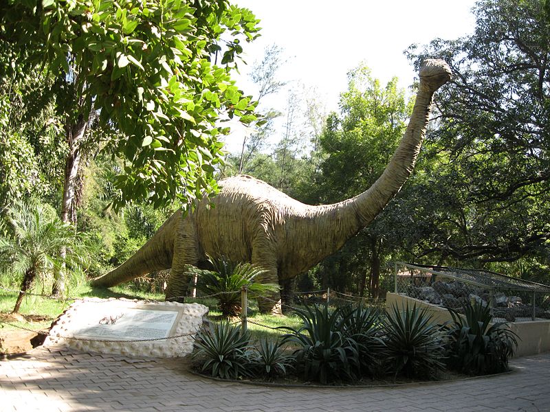 Park Dinozaurów i Skamielin Indroda