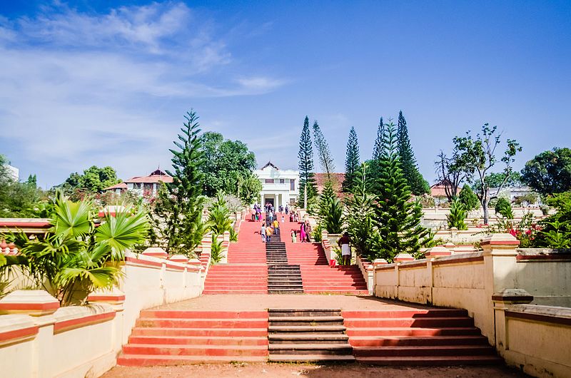 Palais de la Colline