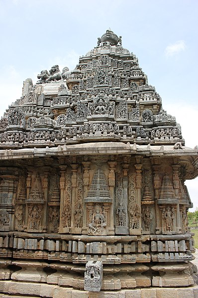 Nageshvara-Chennakeshava Temple complex