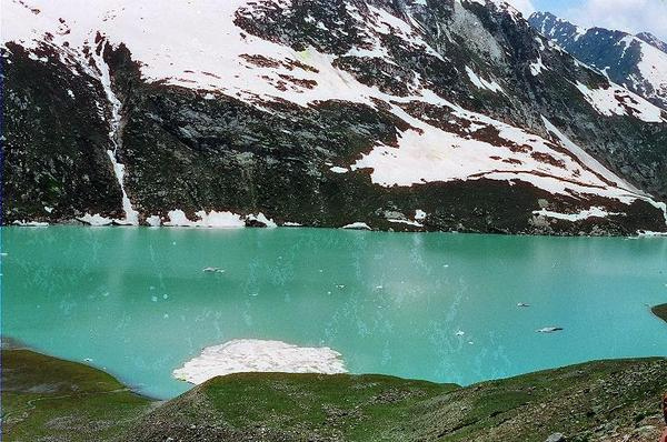 Sheshnag Lake