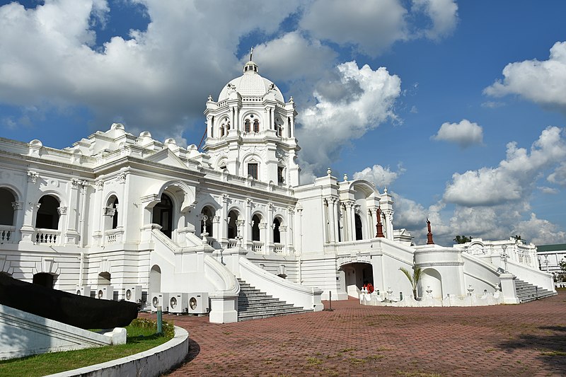 Palais d'Ujjayanta