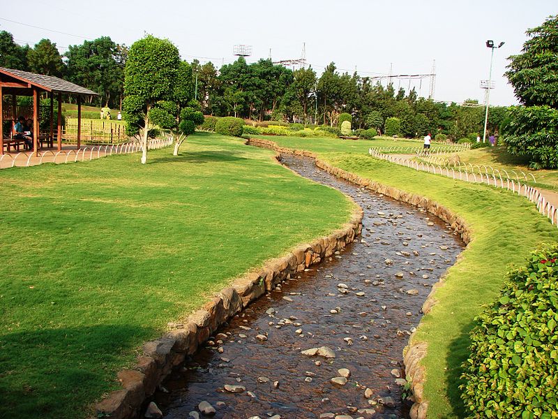 Pu La Deshpande Garden