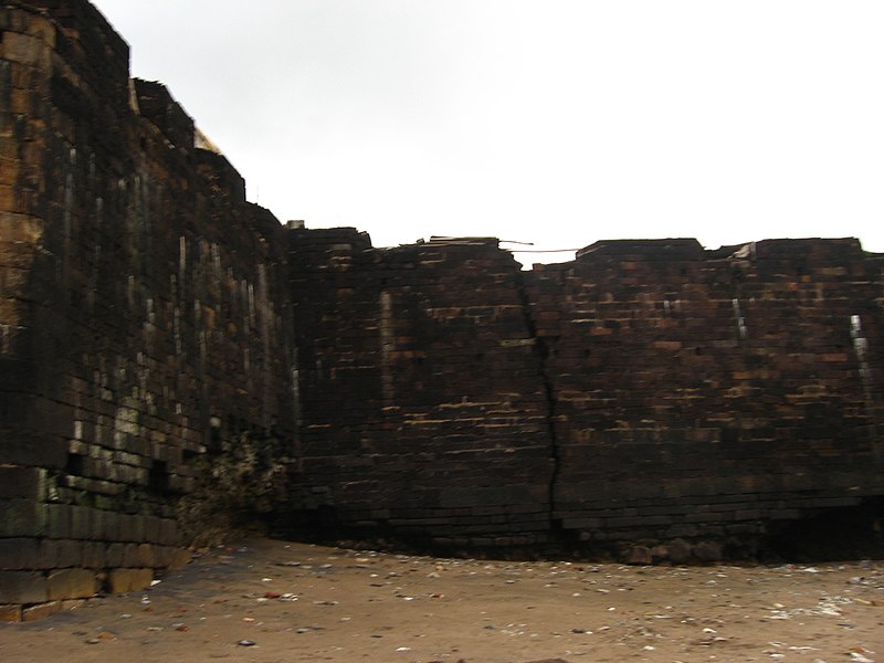 Mahim Fort