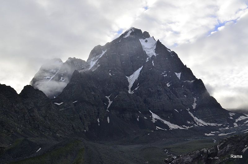 Manimahesh Kailash Peak