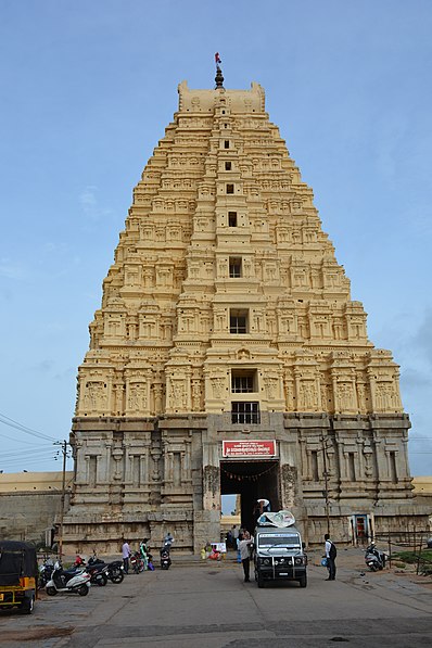 Templo Virupaksha
