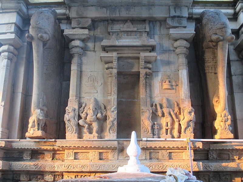 Nanjundeswarar Temple, Karamadai