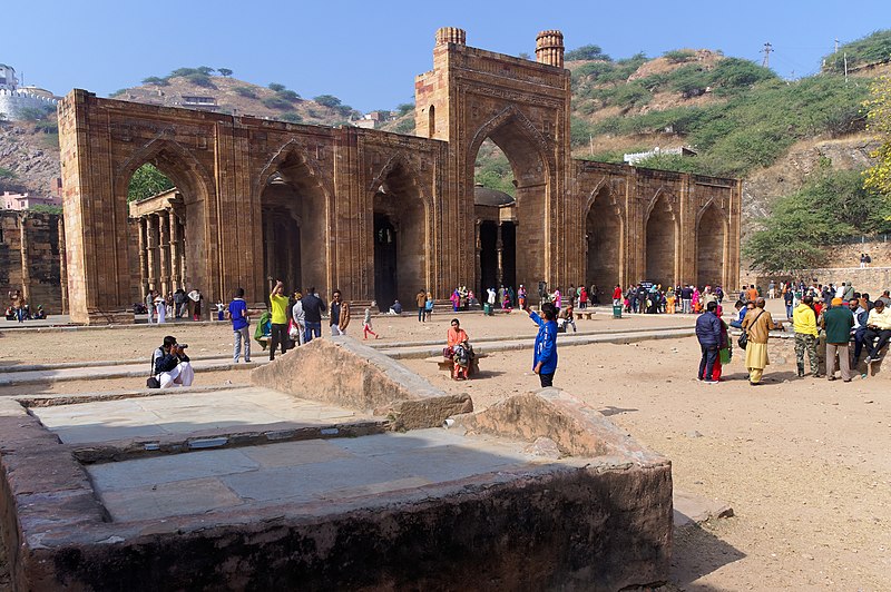 Adhai-din-ka-Jhonpra-Moschee