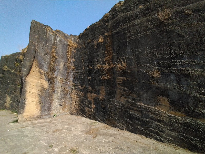 Khapra Kodiya Caves