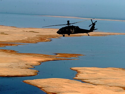 lago habbaniyah