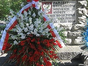 polski cmentarz teheran