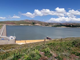 Alavian Dam