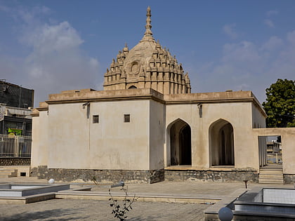 bandar abbas vishnu temple