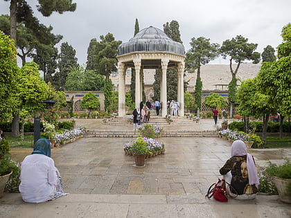 tomb of hafez schiras