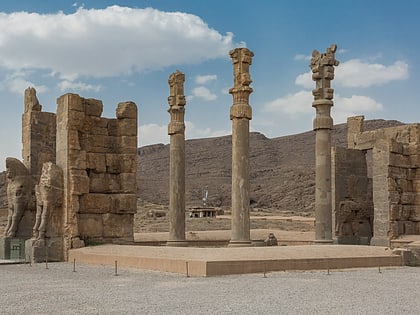 gate of all nations persepolis
