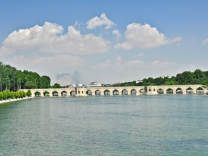 joubi bridge isfahan
