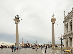 columns of san marco and san todaro wenecja