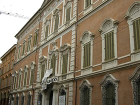 Palazzo Aldrovandi