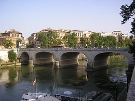 Pont Cavour