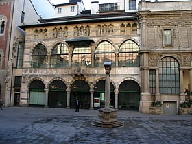 Loggia degli Osii